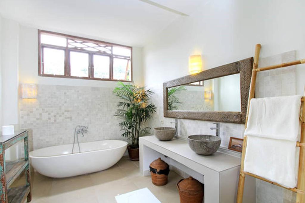 Villa Varuna ليجيان الغرفة الصورة